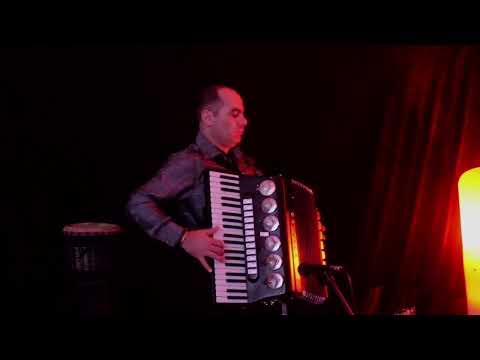 سليمان عميرة اكورديون مقطوعة للفنان احمد عدوية