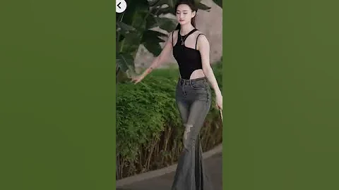 Chinese beautiful girls street |fashion #fashionstyle #virlshort #chinsesstreetfashion #shorts