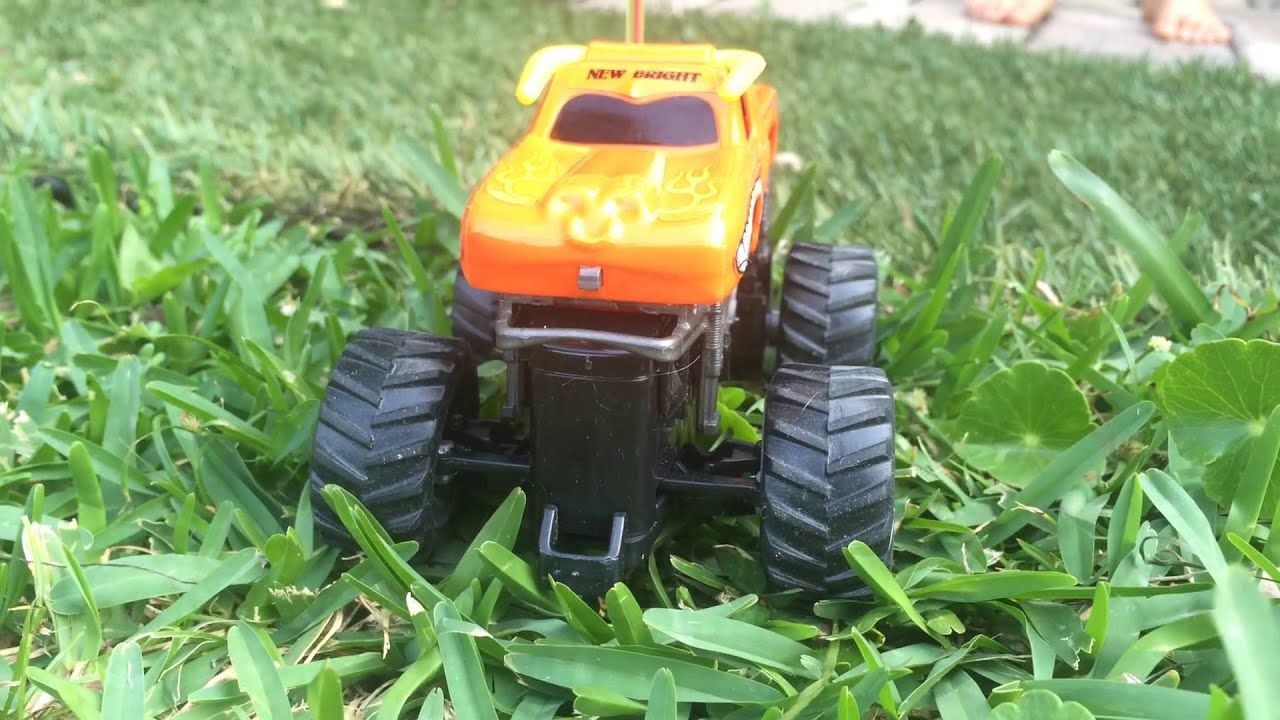 Monster Jam El toro loco remote control playing in the yard YouTube