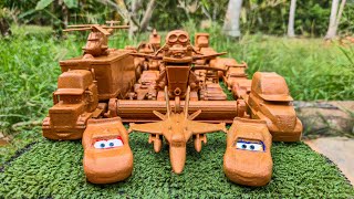 Muddy toy car convoys falls into the water & Clean up Disney Pixar car
