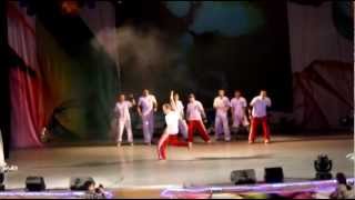 Lễ hội Mùa xuân sinh viên 2012 ISTU - tiết mục Breakdance (Master street crew)