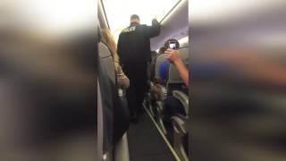 Full Video Man Forcibly Dragged Off Plane | United Airlines | Shocking to watch