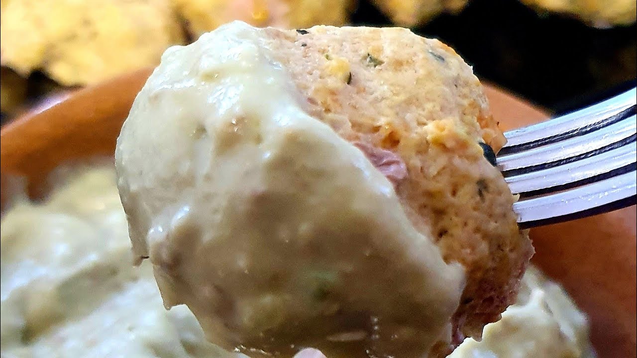RICETTE CREATE Polpette di Manzo e Verdure Keto Naturale con salsa di Avocado e Latte di Cocco