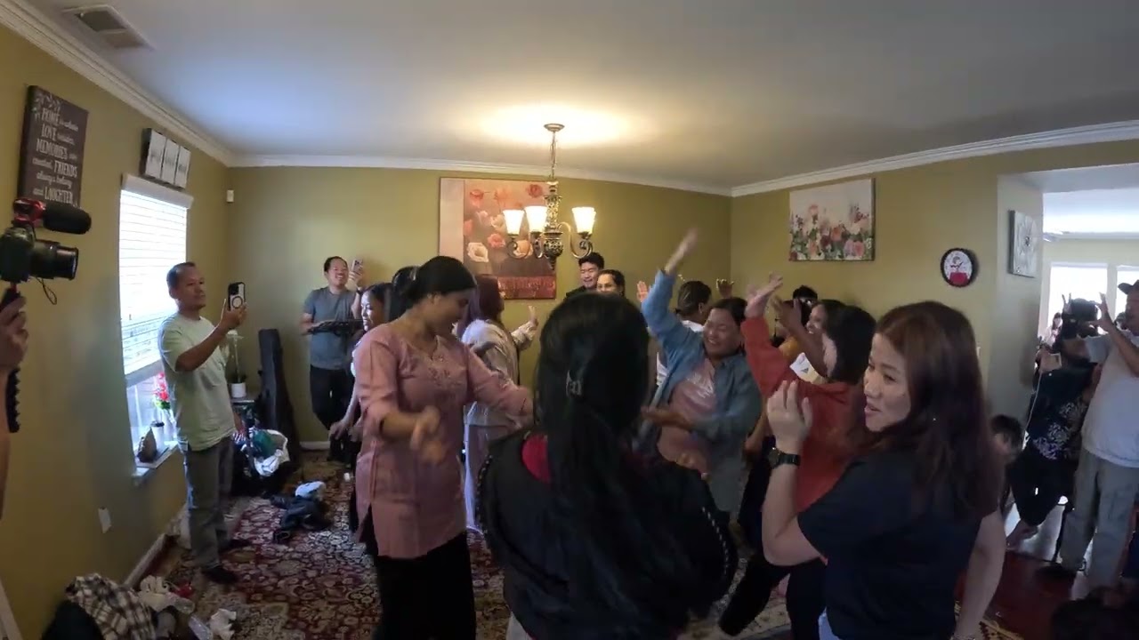 Christmas carol 2025