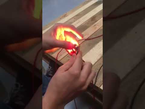 Video: Hvad får pæren til at lyse?