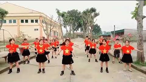 Trường TH Đặng Sơn nhảy flashmob cùng Kun