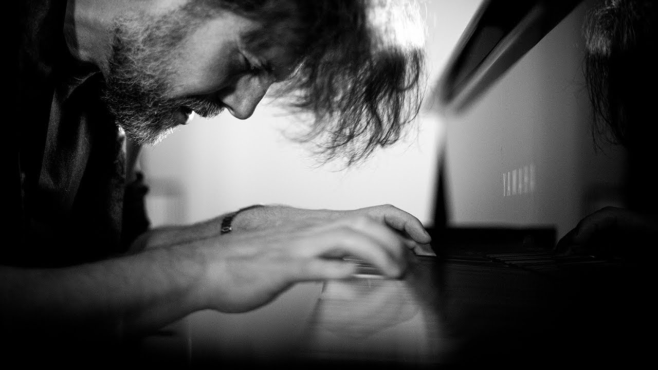 Intervista ad Andrea Manzoni: il pianoforte, l'uomo, il musicista