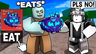 Eating KITSUNE FRUIT Infront of SCAMMERS in Roblox Blox Fruits..