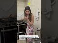 Namorada cola figurinhas erradas no álbum e reação viraliza!! #viral