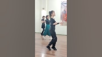 Lockstep cha cha cha - Bước cha cha cha cơ bản dọc với nhạc