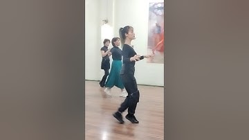 Lockstep cha cha cha - Bước cha cha cha cơ bản dọc với nhạc