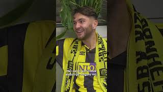 Mag de vogel blijven rondvliegen in Arnhem?👀🟡⚫️#vitesse #pvdd #estherouwehand #vogel