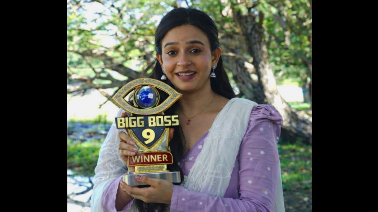 Divya Ganesan 1st Video After Bigg Boss Title Winner 🏆 ! Divya Emotional Video 😍🥹