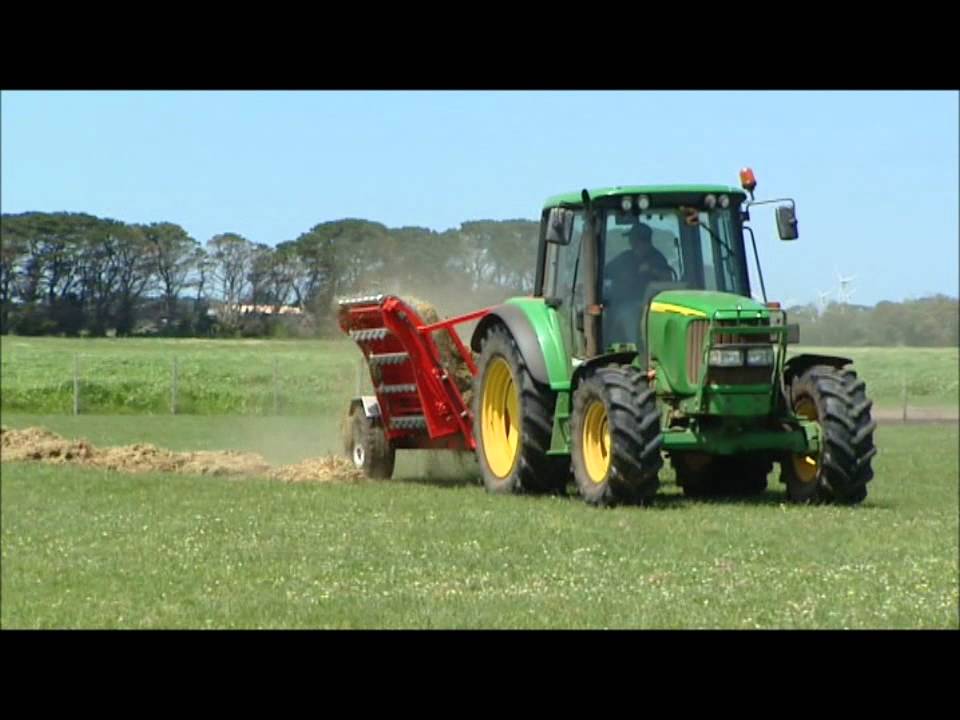 Wmi Pa Mick And Albybone Bale Feeders Youtube