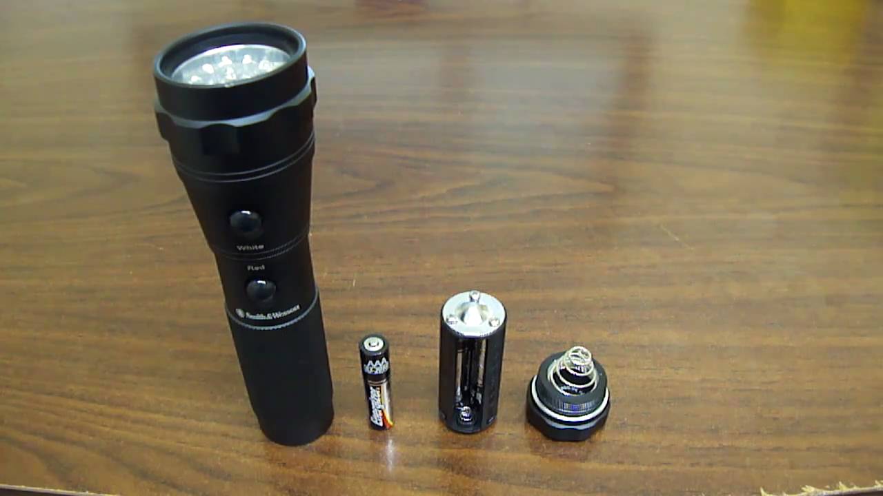 Smith & Wesson Galaxy 13 Flashlight YouTube