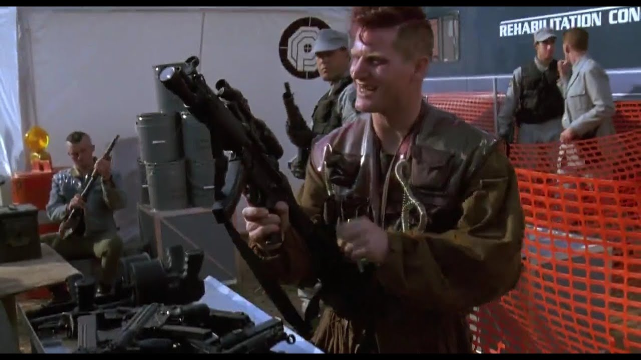 RoboCop 3 - splatterpunks gearing up