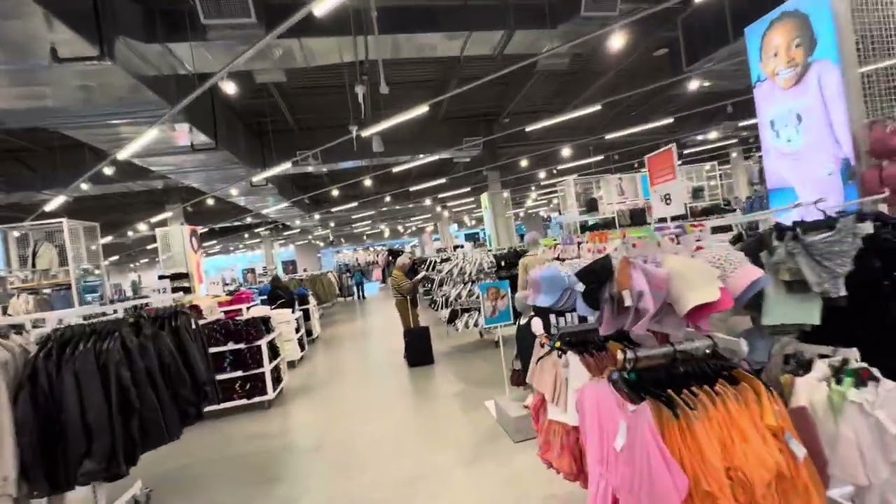 Primark location POV  The mills at Jersey gardens mall  yes there is a HUGE difference 👍