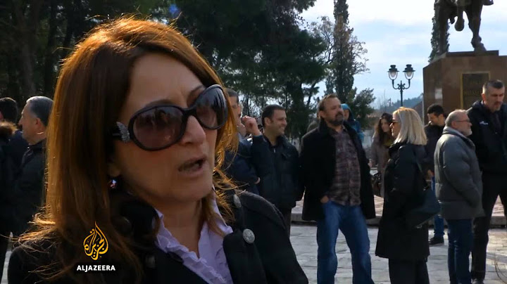 Crnogorci protiv kriznog poreza - Al Jazeera Balkans