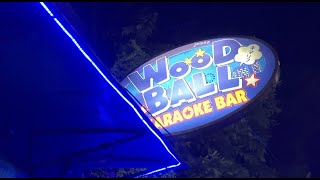 Wood Ball Karaoke Bar in #Bangkok, bad singing but loads of fun.