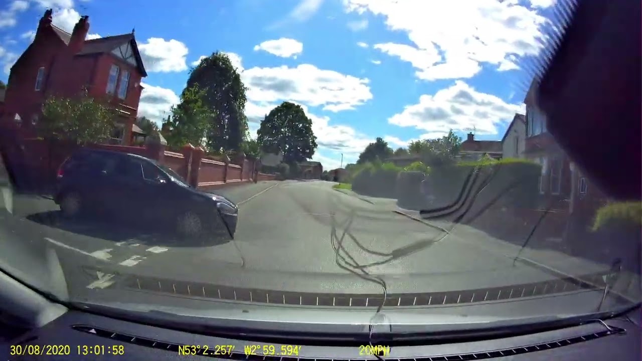 Welcome to Wrexham - How to Stop at a Junction!