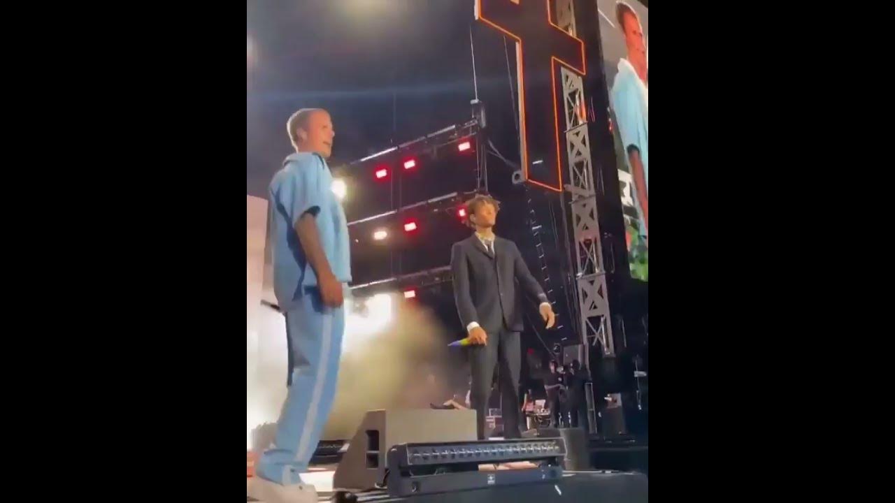 Justin Bieber & Jaden Smith - Never Say Never (Live Performance)