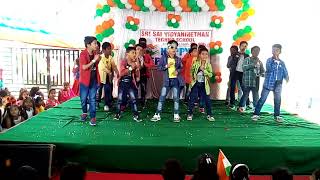 Power Star Pavan Kalyan, Ye Mera Jahan dance performance by grade 4 @ SSVNHS, PEERZADIGUDA