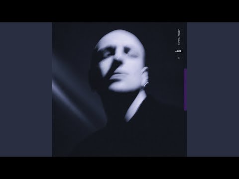 Putar Slow Devotion - Leon Vynehall