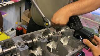 : VW T5 2,5 TDI / Touareg V10 Motoren Steuerzeiten Einstellen | VW T5 Engine Timing Configuration