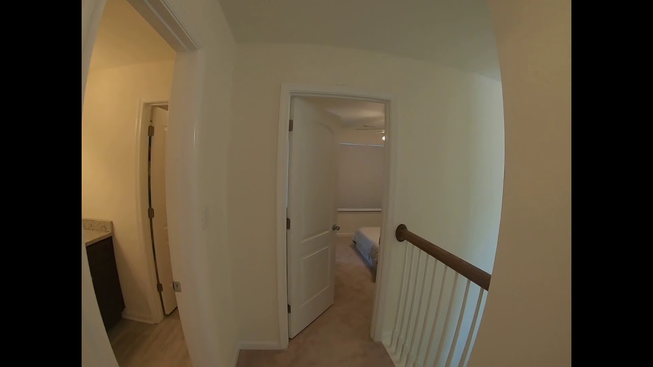 Hampton Roads Home For Rent - 4 Bed 2.5 Bath - by Property Management in Hampton Roads