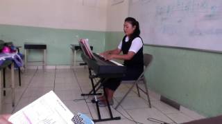 Video thumbnail of "Corazón de siervo Berenice Pech"