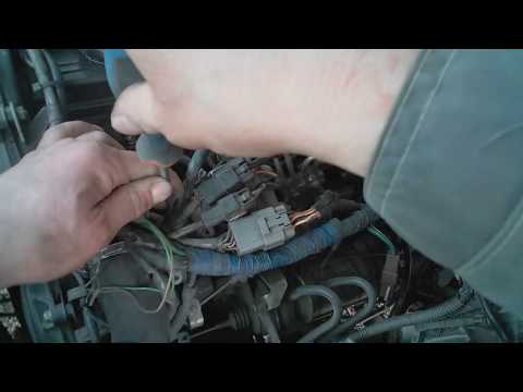 Video: Бардык Mazda Bongos 4x4бү?