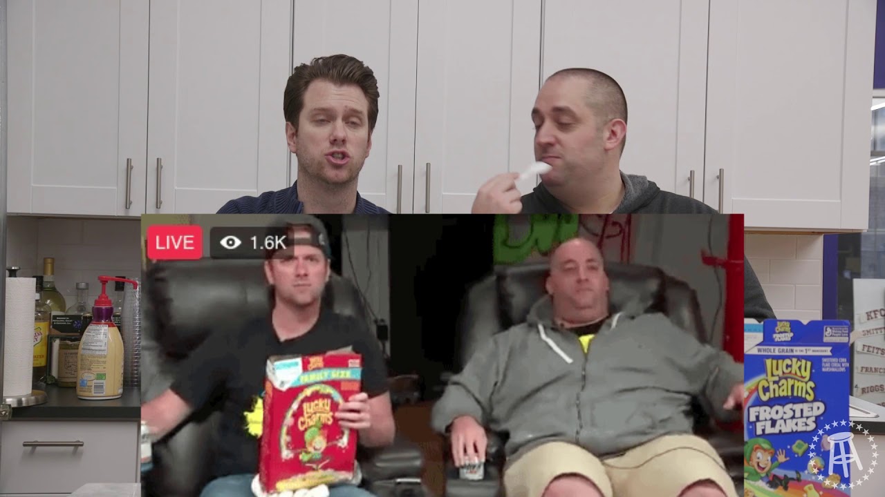 Snackin' Off - Lucky Charms Frosted Flakes