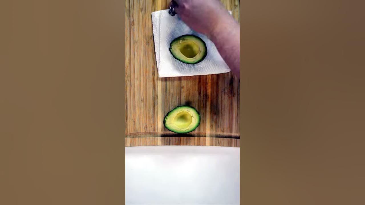 Avocado Basics : How to Cut, Peel and Prep an Avocado