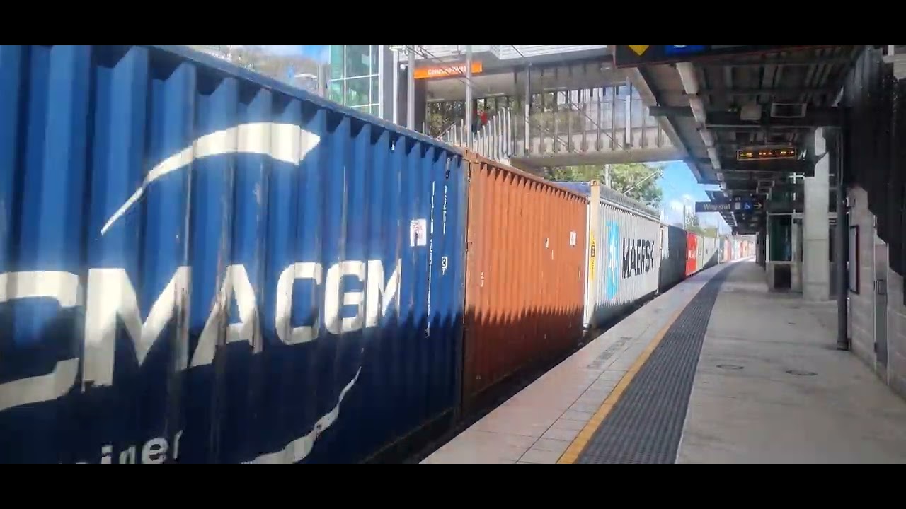 GL108  PHC001  002 going  thru  Concord  West  Station  in  May  2023