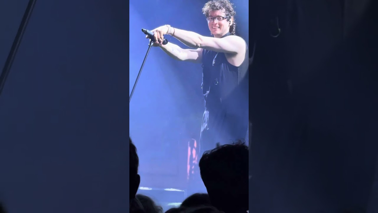 The Wrecks at Brooklyn Steel with I Didn’t Use To on May 14, 2025.