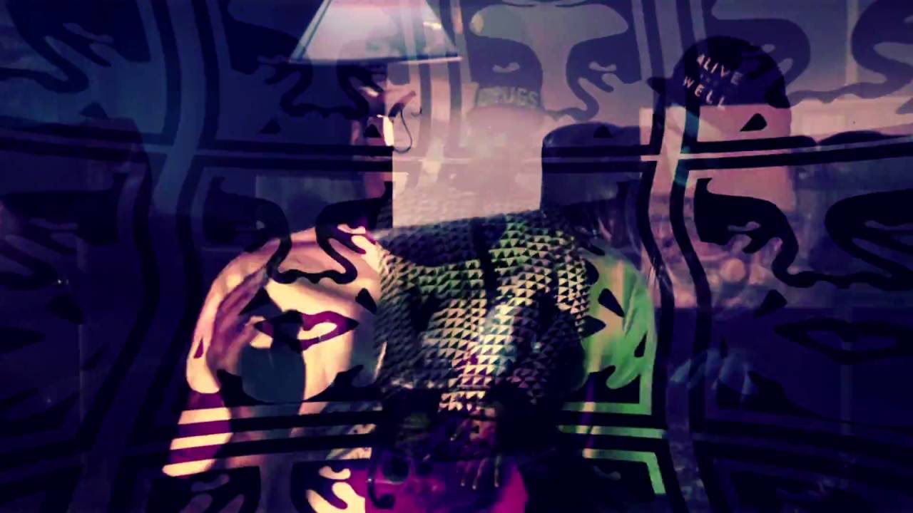 Blue Sky Black Death & Deniro Farrar ft. Nacho Picasso - Hold Me Down