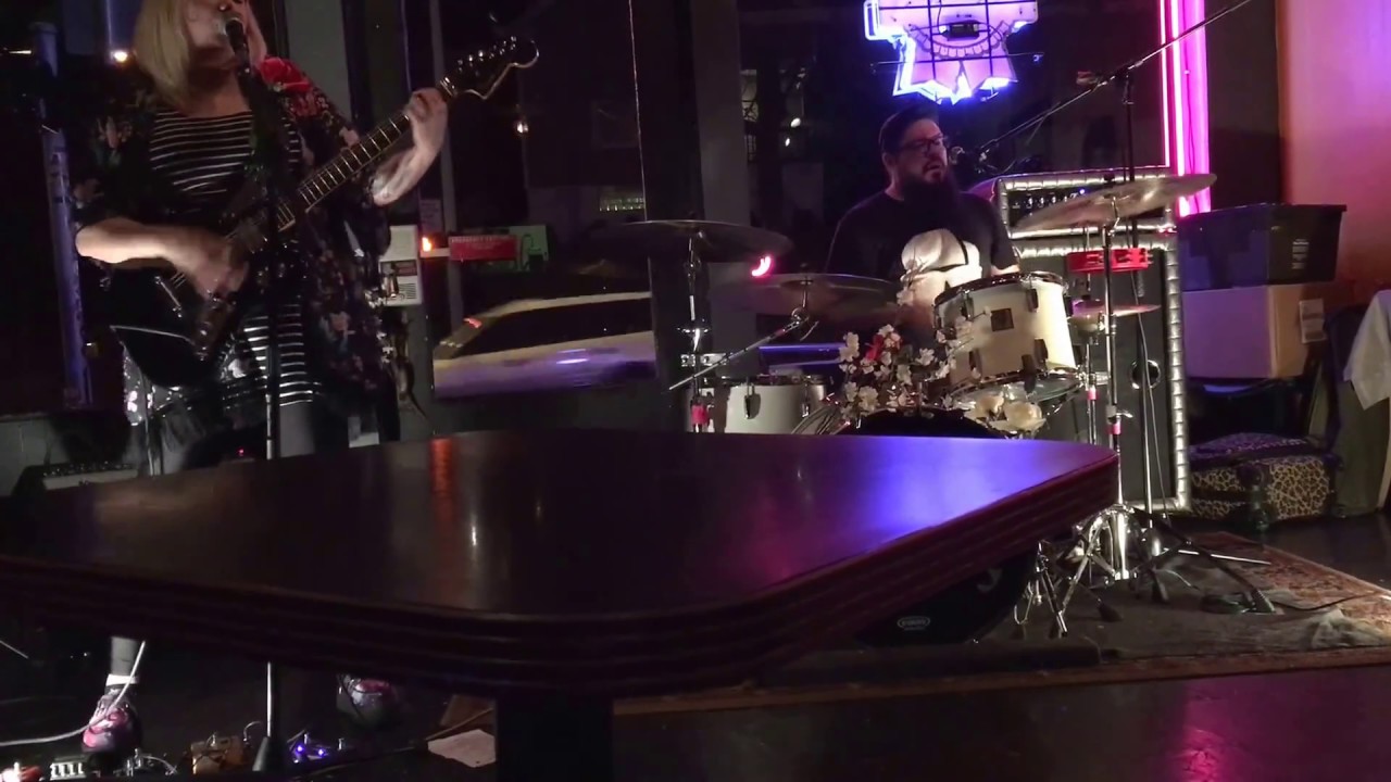 Bruiser Queen - Have Fun/On The Radio