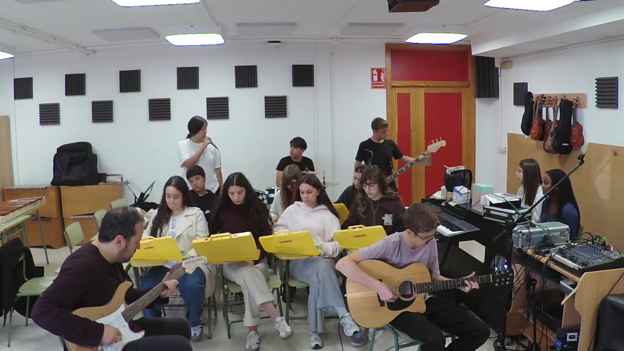 CPI de PONTECESURES - 4º ESO - La vereda de la puerta de atrás (Extremoduro)