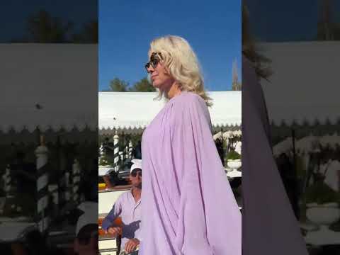 #pamelaanderson #venicefilmfestival #mostra #onregardequoi #whattowatch