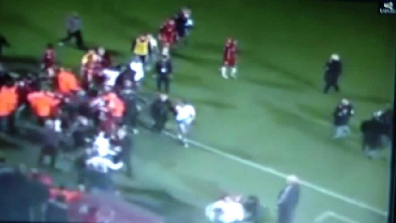 bagarre lors du match METZ/AMIENS