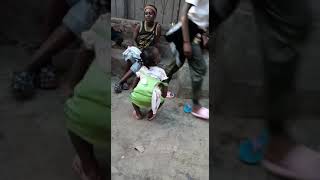 Little Girl Twerking In Front Of Her Parents