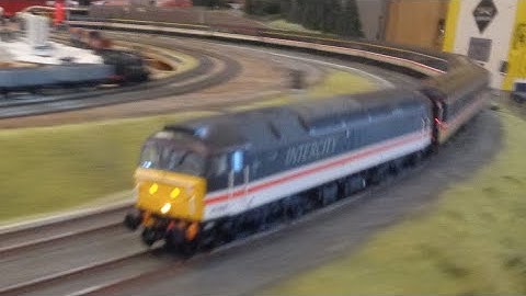 The BACHMANN is, BR Class 47 InterCity Swallow No.47828 was running on OO Gauge Layout.