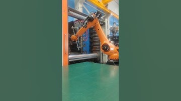 Kuka Robot in injection Molding