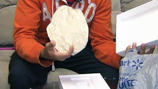 Man buys iPad from Walmart, opens box and finds only clay
