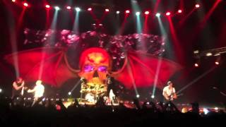 Avenged Sevenfold Chapter Four [Live] (ft. Da Kurlzz from Hollywood Undead)