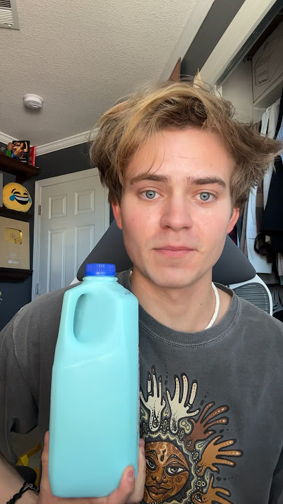 What does blue milk taste like