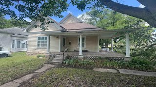PRICE REDUCED:  - 618 E 9th Winfield KS 67156