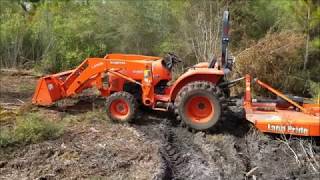 Kubota L2501 Heavy Brushcutting