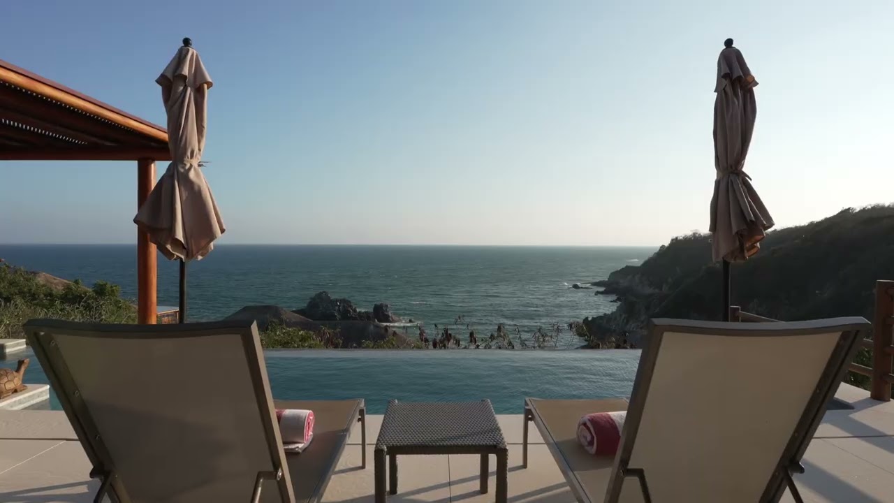 Oceanfront Luxury Villa in Huatulco, Mexico 🇲🇽 Cliffside Living with Infinity Pool & Pacific Views
