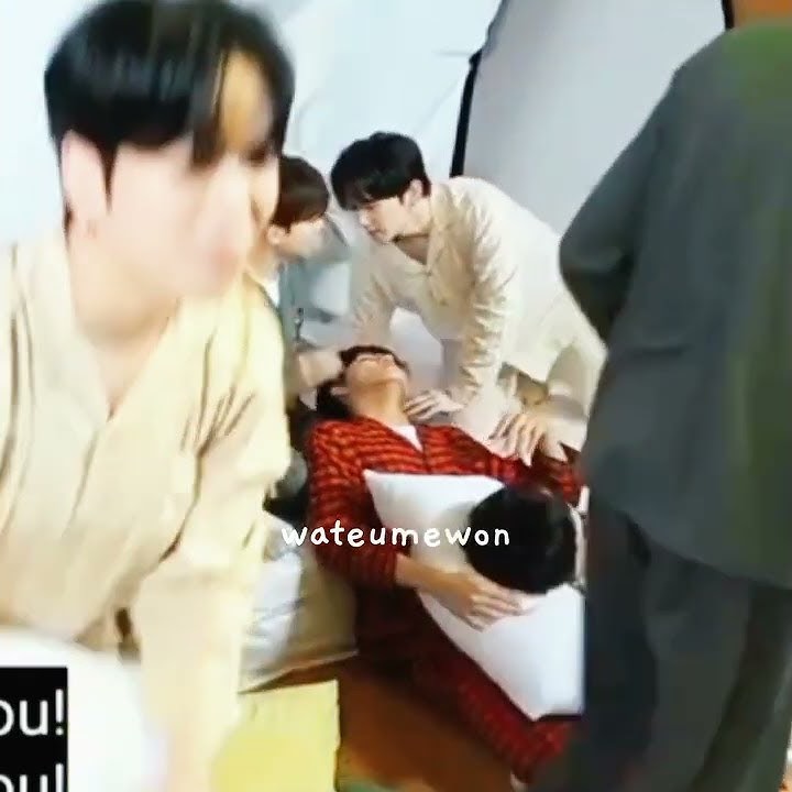 jeongwoo being clingy one for junkyu Hyung - jeongkyu 😂😭